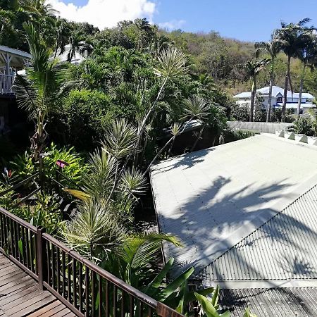 Gites Les Lodges Des Hauts De Deshaies Bungalow Barbade Bagian luar foto